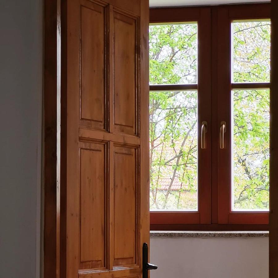 Jera Pince Es Vendeghaz Villa Somlovasarhely Exterior foto